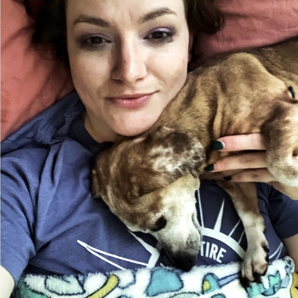 Meet your Posher, Lainey - Picture 1 of 4